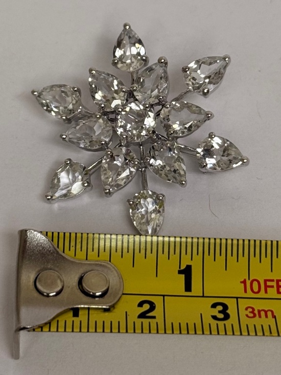 Designer 925 Sterling Silver Cubic Zirconia CZ Floral Snowflake Brooch Pendant - Picture 6 of 6